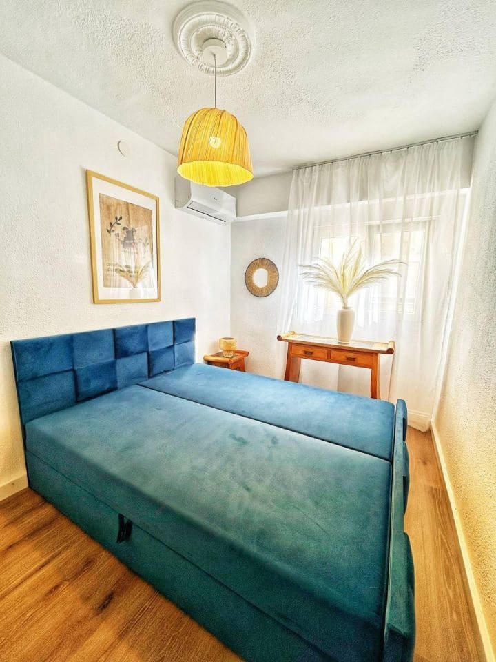 3 bedroom Penthouse for sale in Torrevieja - € 239,000 (Ref: 9931579)