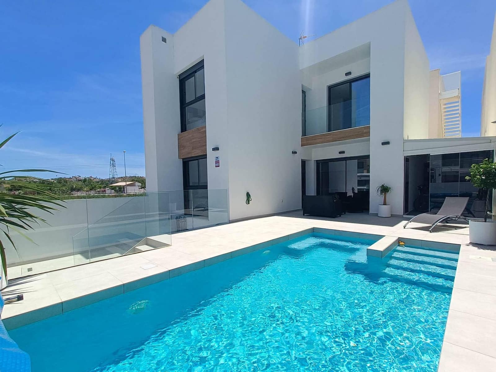 Chalet de 5 habitaciones en Formentera del Segura en venta - 450.000 € (Ref: 9938346)