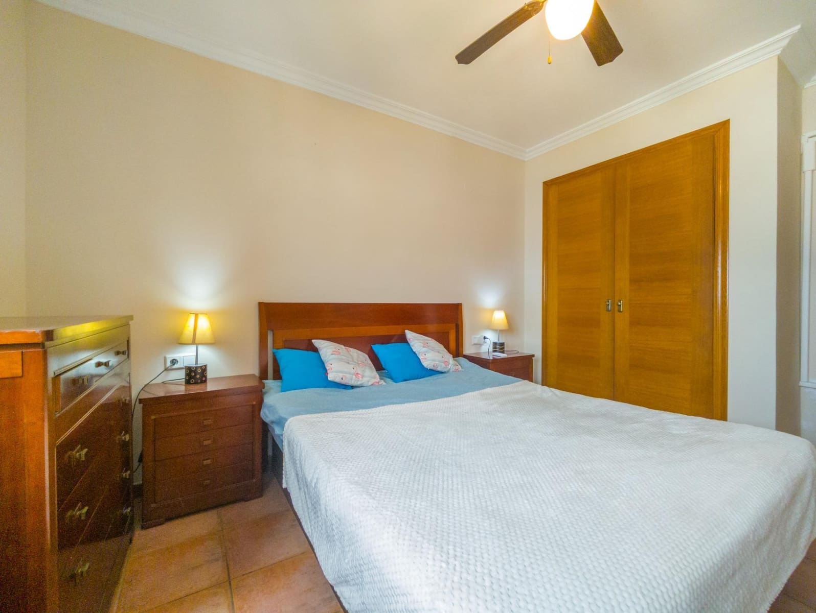 2 soveværelse Lejlighed til salg i Torrevieja med swimmingpool - € 154.000 (Ref: 9938353)