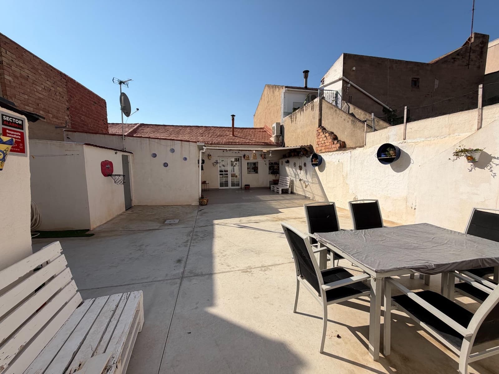 4 Zimmer Haus zu verkaufen in Pilar de la Horadada mit Garage - 330.000 € (Ref: 9938358)