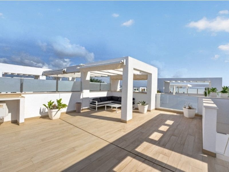 2 quarto Penthouse para venda em Los Balcones com piscina garagem - 289 000 € (Ref: 9942690)