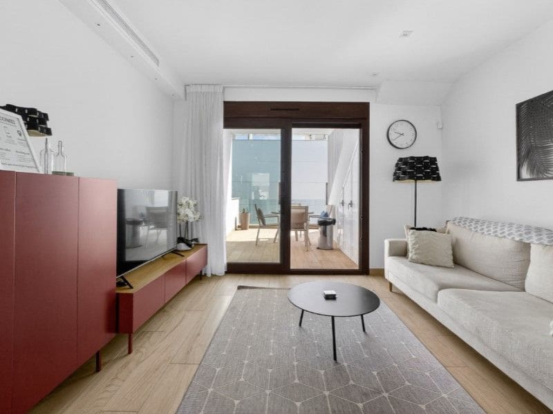 2 quarto Penthouse para venda em Los Balcones com piscina garagem - 289 000 € (Ref: 9942690)