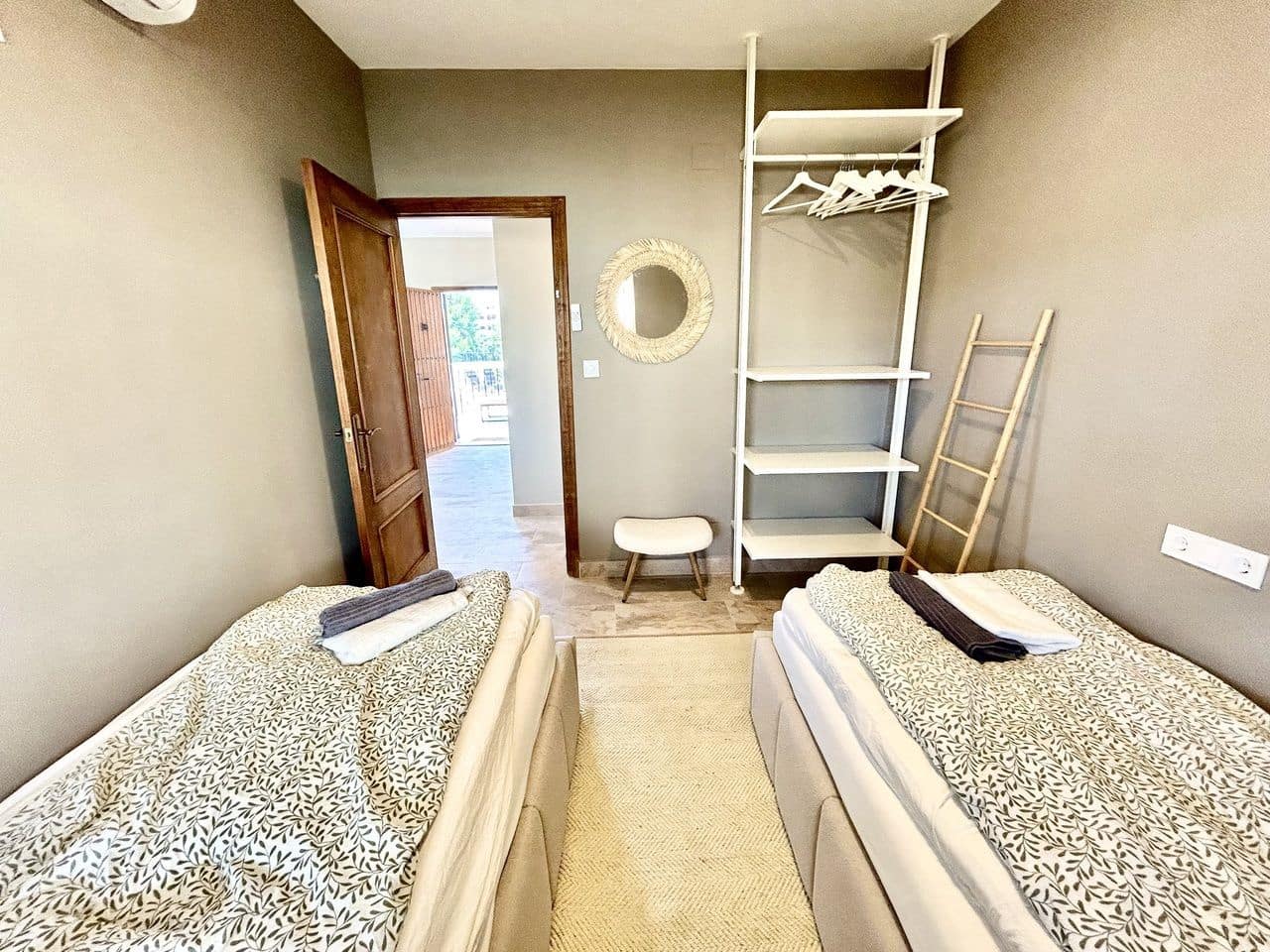 5 Zimmer Villa zu verkaufen in La Zenia - 840.000 € (Ref: 9943687)