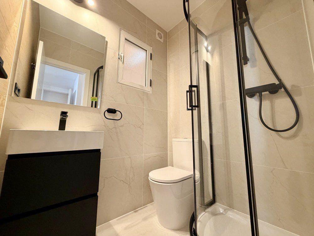 Casa de 3 habitaciones en Torrevieja en venta con garaje - 277.900 € (Ref: 9949965)