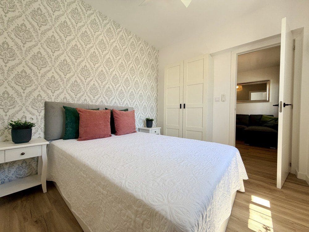 Casa de 3 habitaciones en Torrevieja en venta con garaje - 277.900 € (Ref: 9949965)