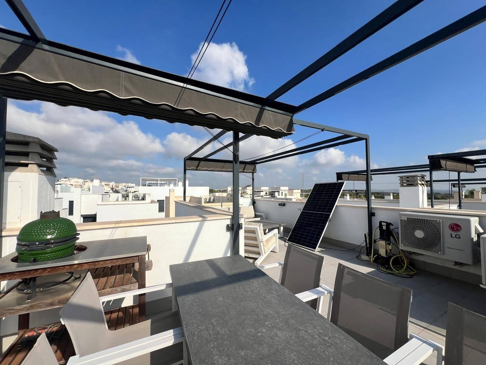 3 slaapkamer Villa te koop in Orihuela Costa - € 395.000 (Ref: 9952771)