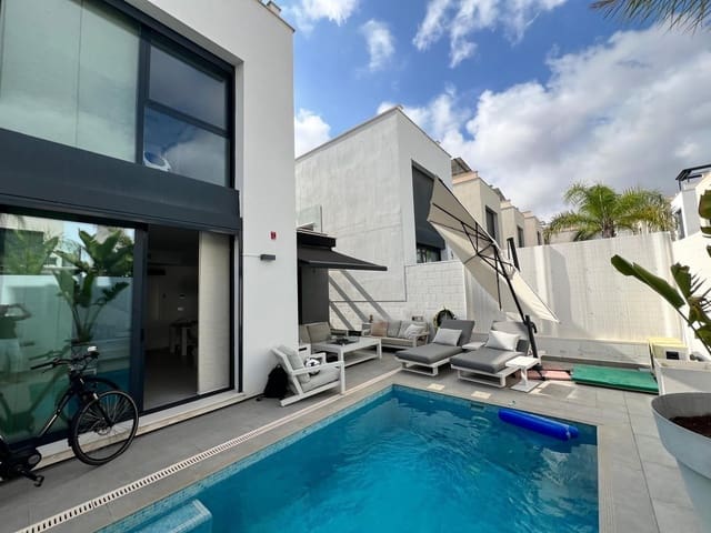 3 slaapkamer Villa te koop in Orihuela Costa, Orihuela - € 395.000 (Ref: 9952771)
