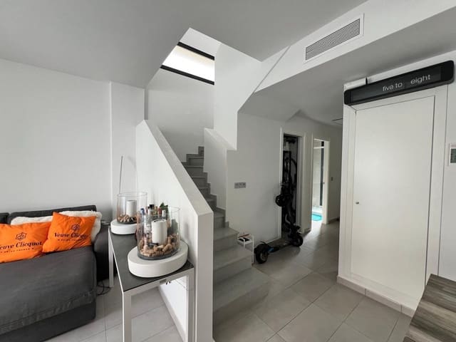 3 slaapkamer Villa te koop in Orihuela Costa, Orihuela - € 395.000 (Ref: 9952771)