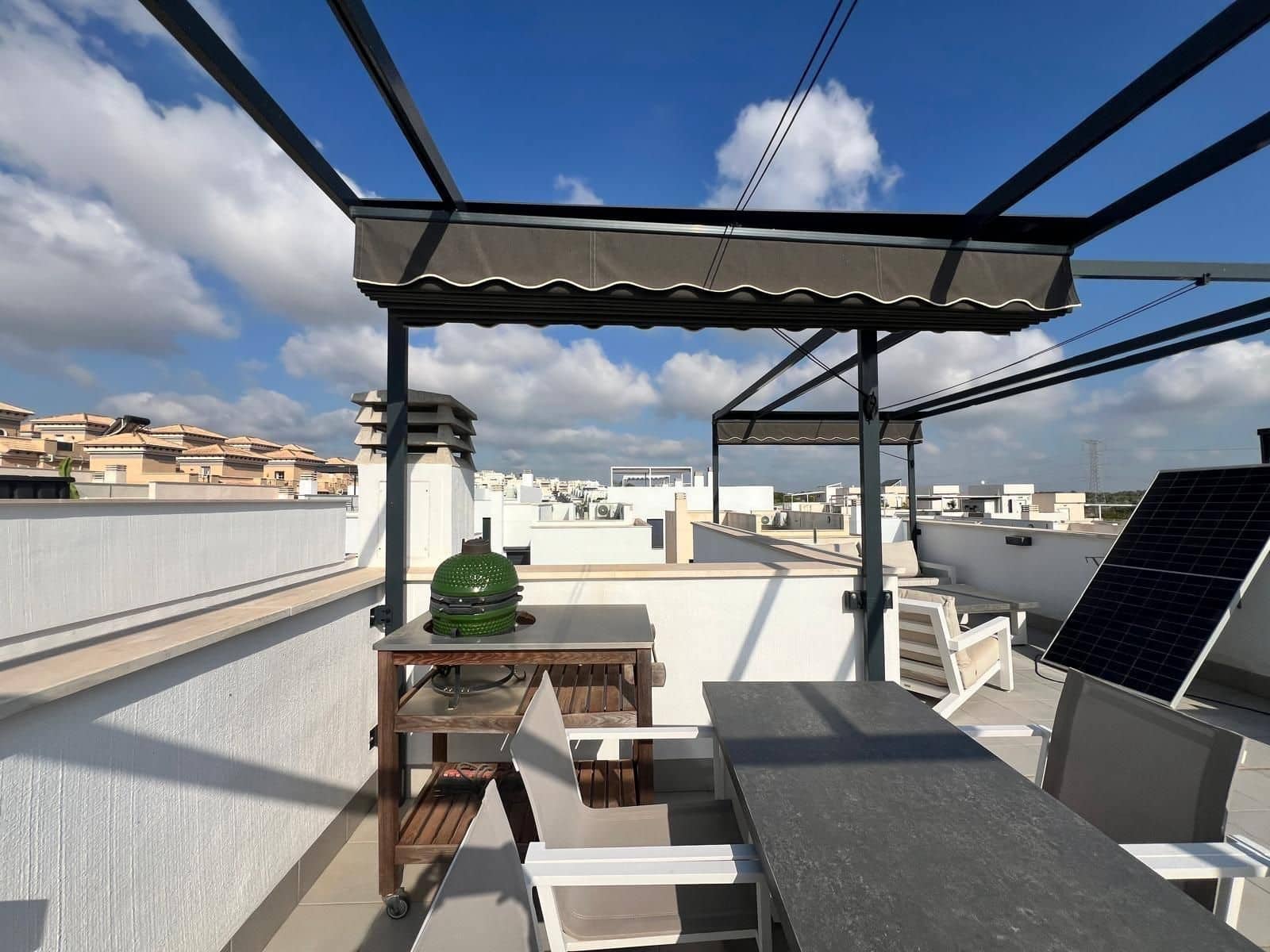 3 slaapkamer Villa te koop in Orihuela Costa - € 395.000 (Ref: 9952771)
