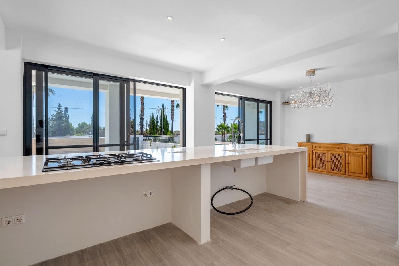 8 slaapkamer Finca/Landhuis te koop in Los Montesinos met zwembad - € 1.250.000 (Ref: 9954376)