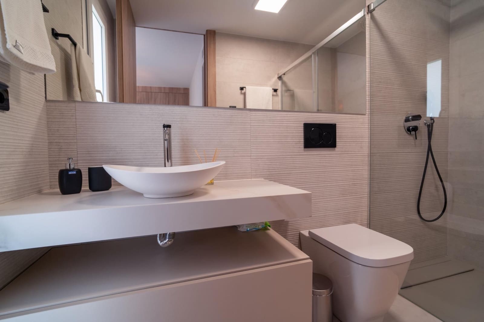 3 soveværelse Villa til salg i Algorfa med swimmingpool - € 780.000 (Ref: 9955150)