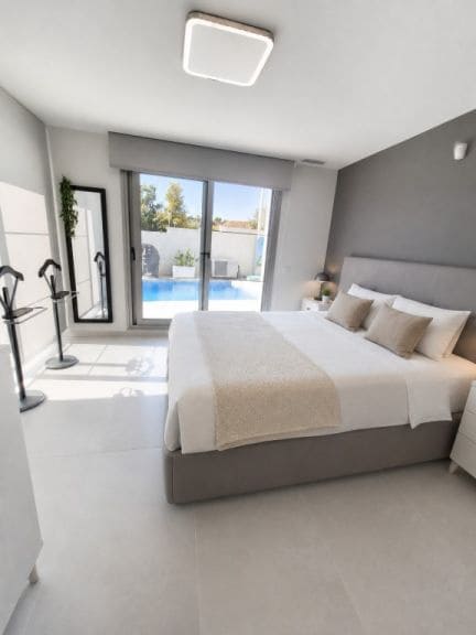 3 sypialnia Willa na sprzedaż w San Miguel de Salinas z garażem - 795 000 € (Ref: 9955152)