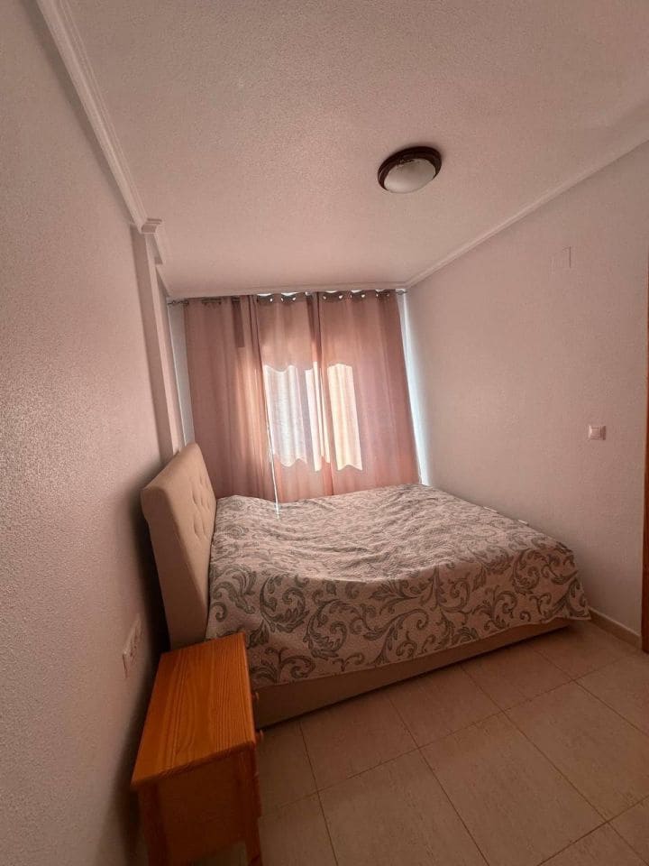2 chambre Appartement à vendre à Torrevieja - 126 000 € (Ref: 9955160)