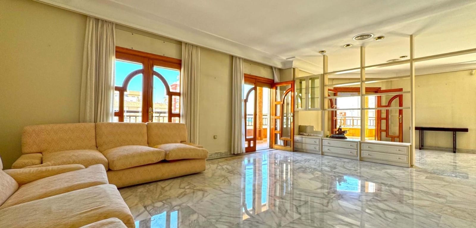 6 chambre Appartement à vendre à Lo Pagan - 415 000 € (Ref: 9963254)