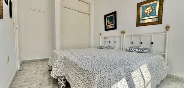2 soverom Leilighet til salgs i Playa Flamenca, Orihuela med svømmebasseng - € 139 000 (Ref: 9963255)