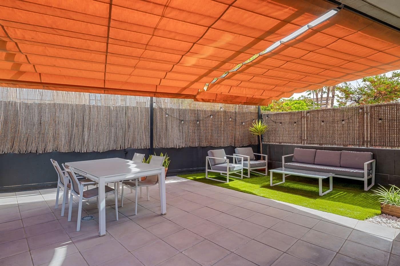2 soveværelse Lejlighed til salg i Playa de Muchavista med swimmingpool garage - € 380.000 (Ref: 9965442)