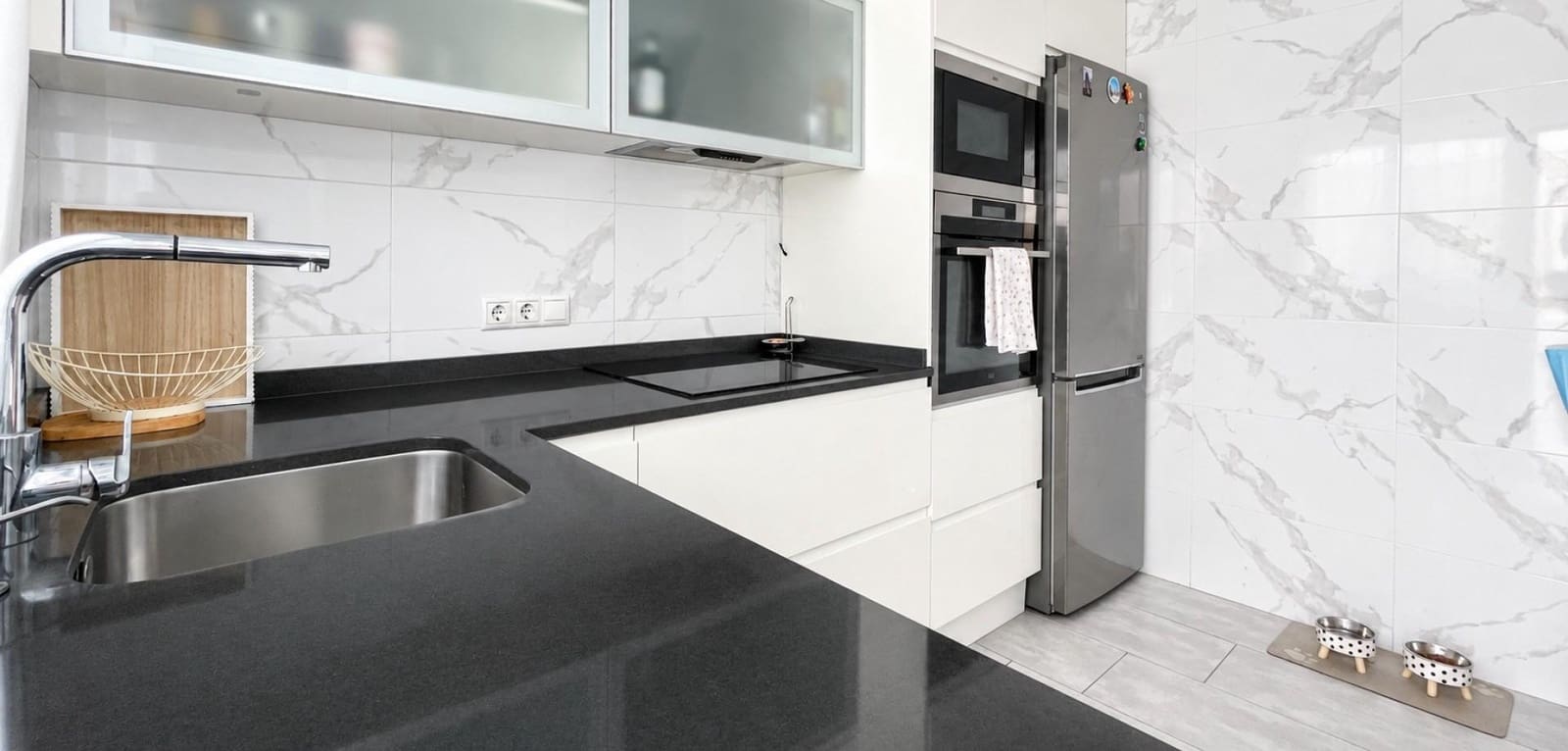 4 soverom Hus til salgs i Torrevieja med garasje - € 320 000 (Ref: 9965449)