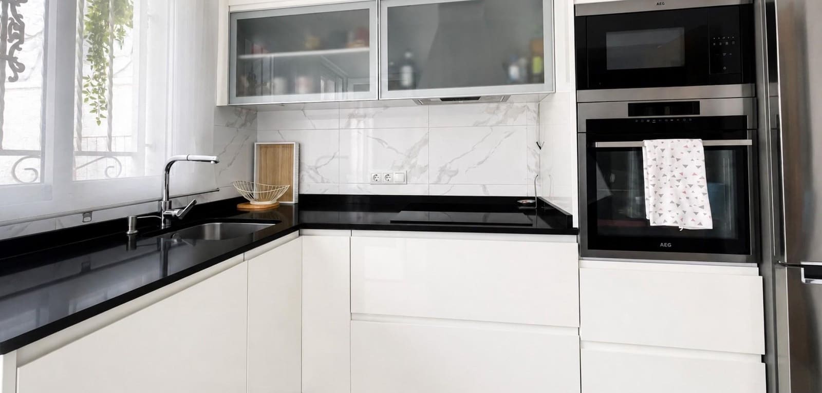 4 soverom Hus til salgs i Torrevieja med garasje - € 320 000 (Ref: 9965449)