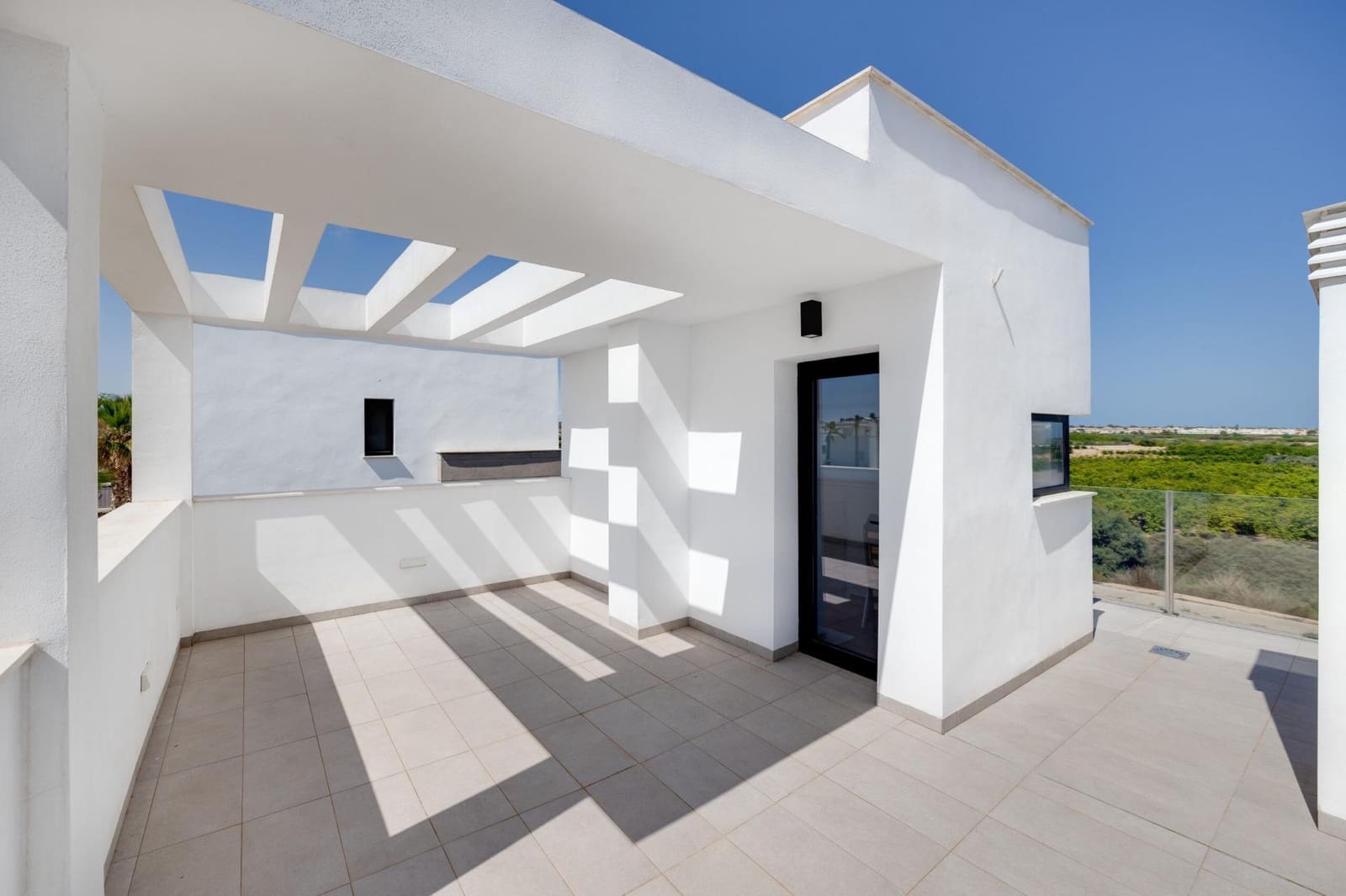3 slaapkamer Villa te koop in El Raso - € 420.000 (Ref: 9968357)