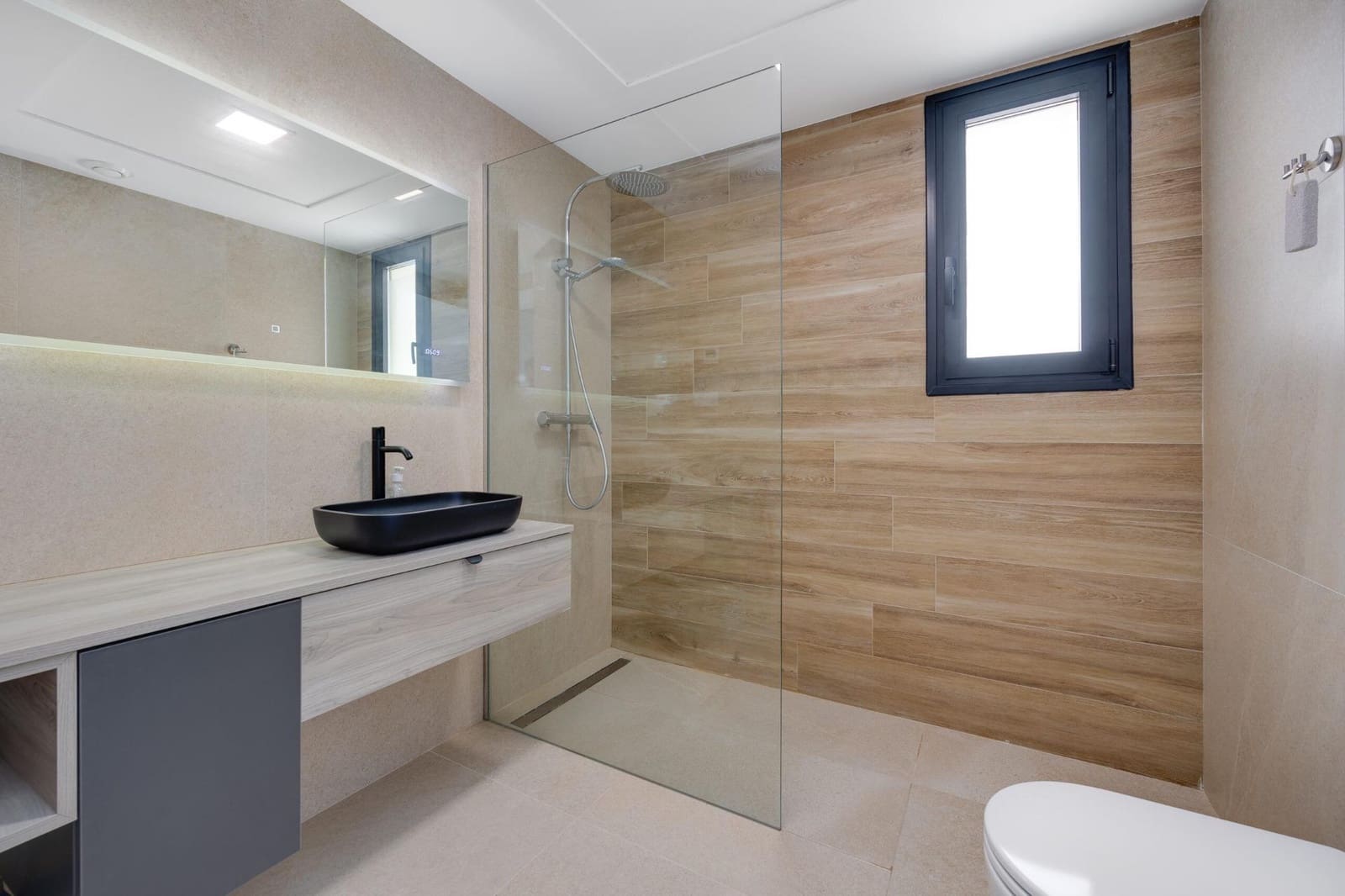 3 slaapkamer Villa te koop in El Raso - € 420.000 (Ref: 9968357)
