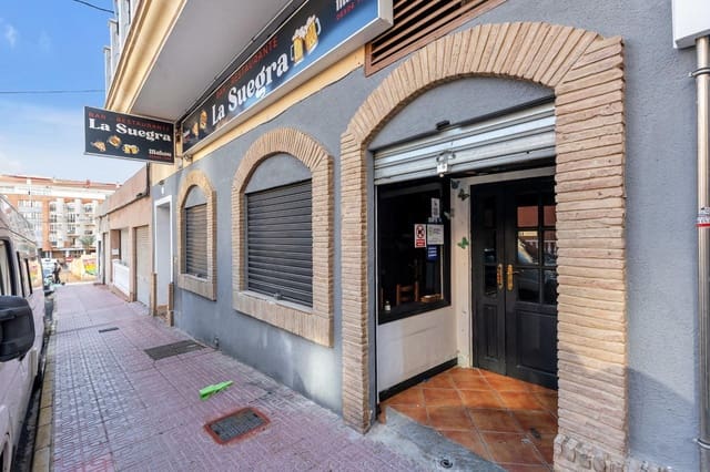 Yritys myytävänä paikassa Torrevieja - 169 900 € (Ref: 9973471)