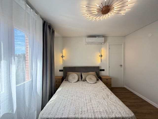 3 bedroom Apartment for sale in Punta Prima, Torrevieja - € 265,000 (Ref: 9973476)