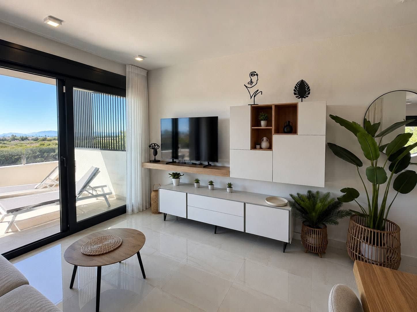 2 sypialnia Apartament na sprzedaż w Guardamar del Segura z garażem - 329 000 € (Ref: 9973482)