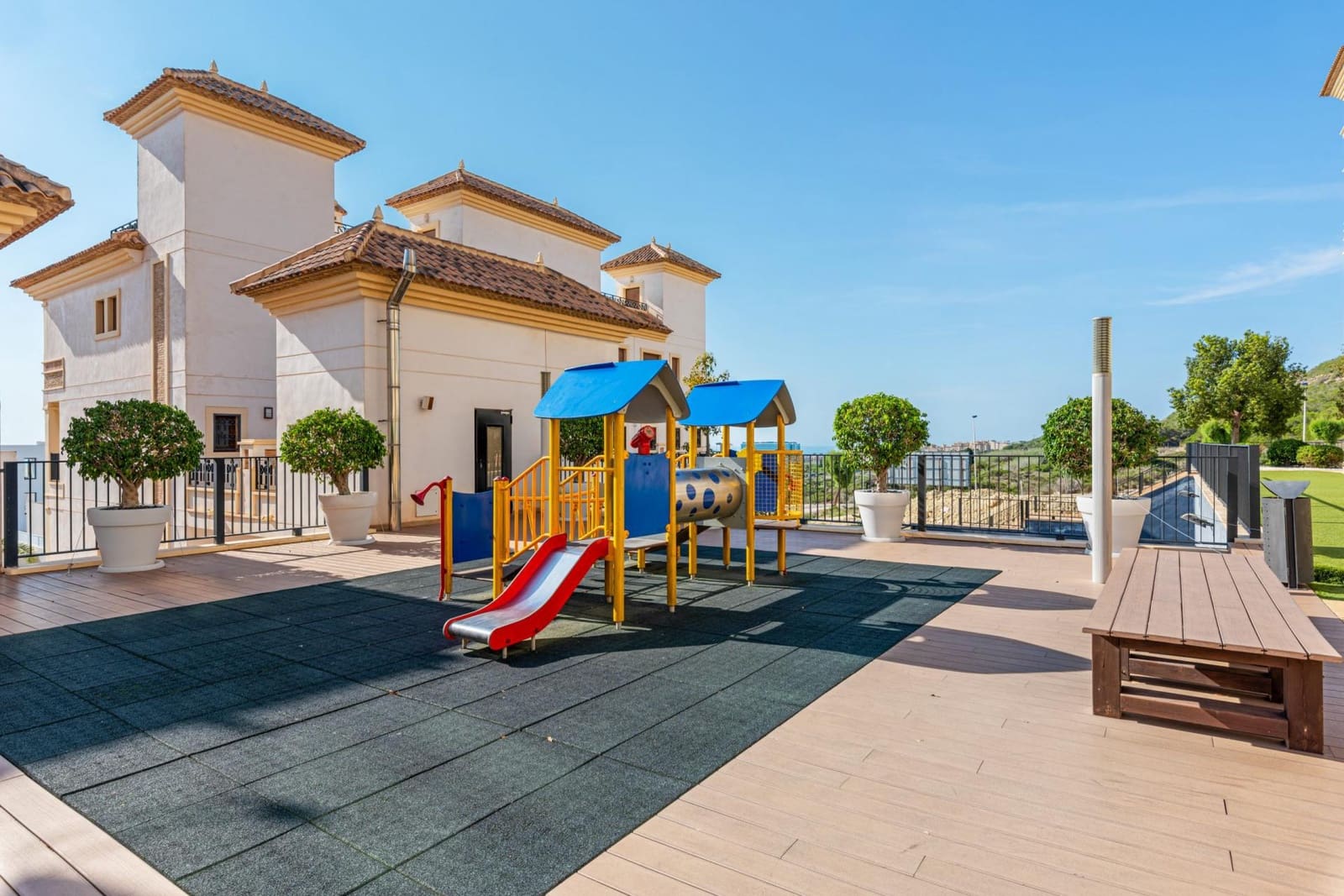 3 sypialnia Dom szeregowy na sprzedaż w Guardamar del Segura z garażem - 347 000 € (Ref: 9973485)