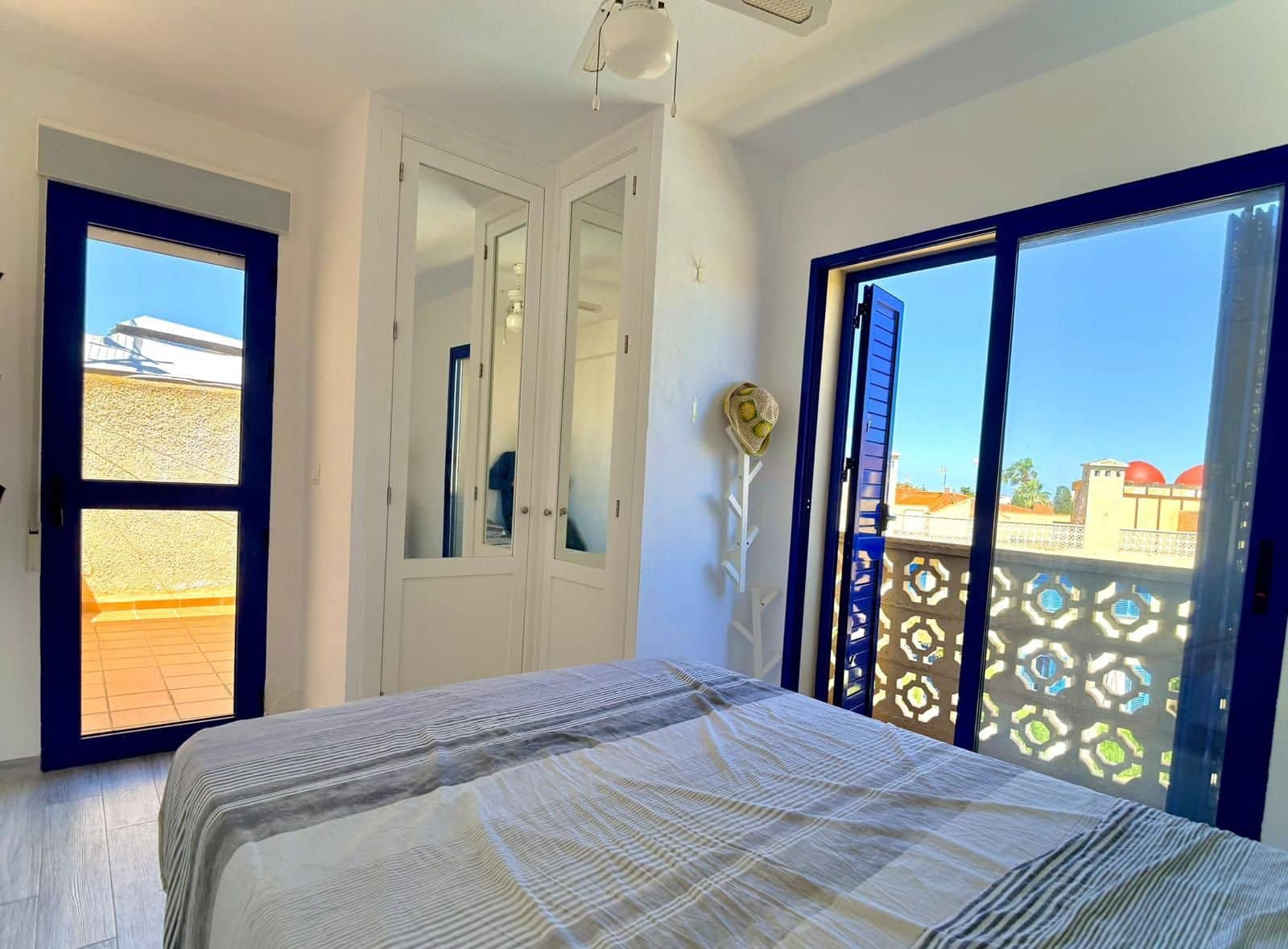 4 bedroom Apartment for sale in Los Nietos - € 179,500 (Ref: 9973488)