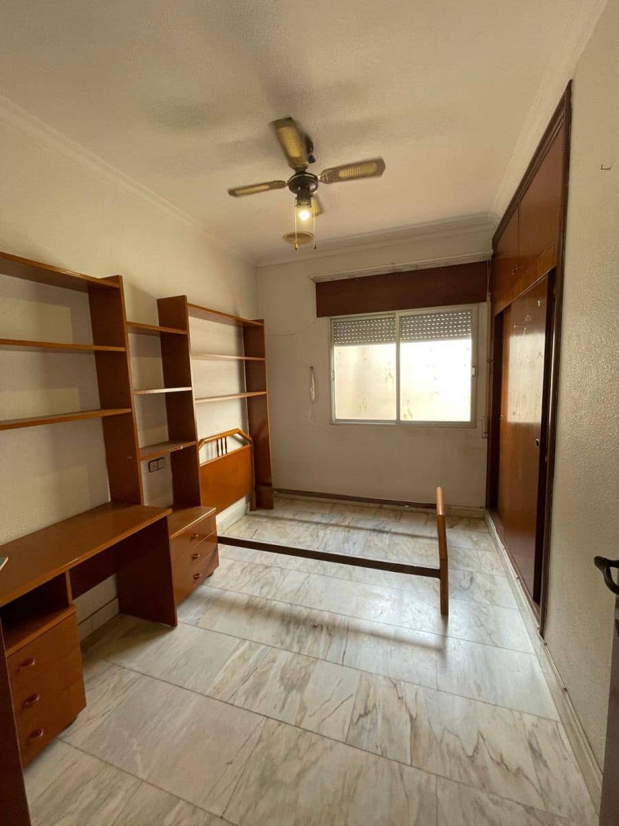4 bedroom Villa for sale in Lo Pagan with garage - € 329,000 (Ref: 9973492)