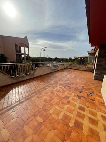 4 quarto Moradia para venda em Lo Pagan, San Pedro del Pinatar com garagem - 229 000 € (Ref: 9973492)