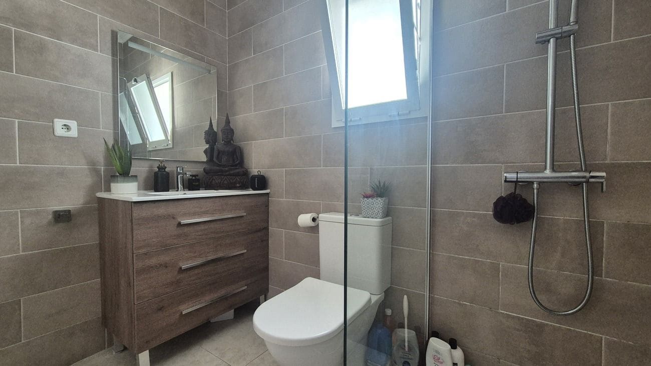 2 Zimmer Doppelhaus zu verkaufen in San Miguel de Salinas mit Pool - 240.000 € (Ref: 9977455)