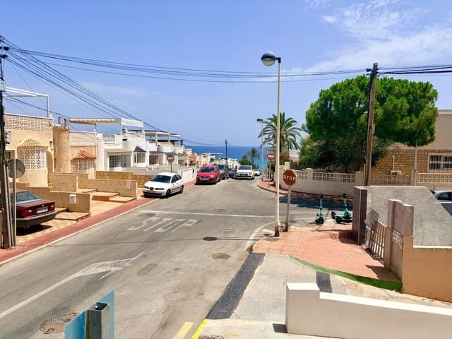 1 bedroom Apartment for sale in Cabo Cervera, Torrevieja - € 120,000 (Ref: 9977458)
