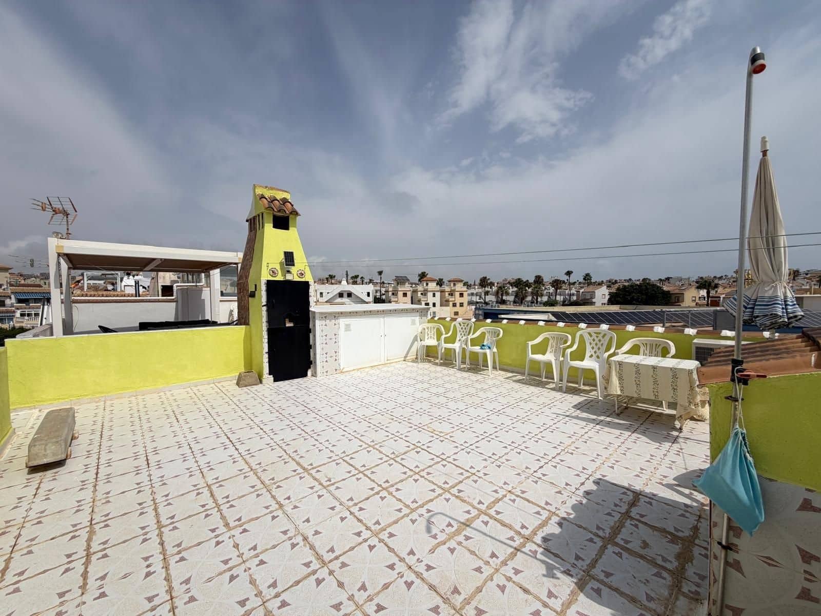 2 Zimmer Bungalow zu verkaufen in Torrevieja - 160.000 € (Ref: 9979012)