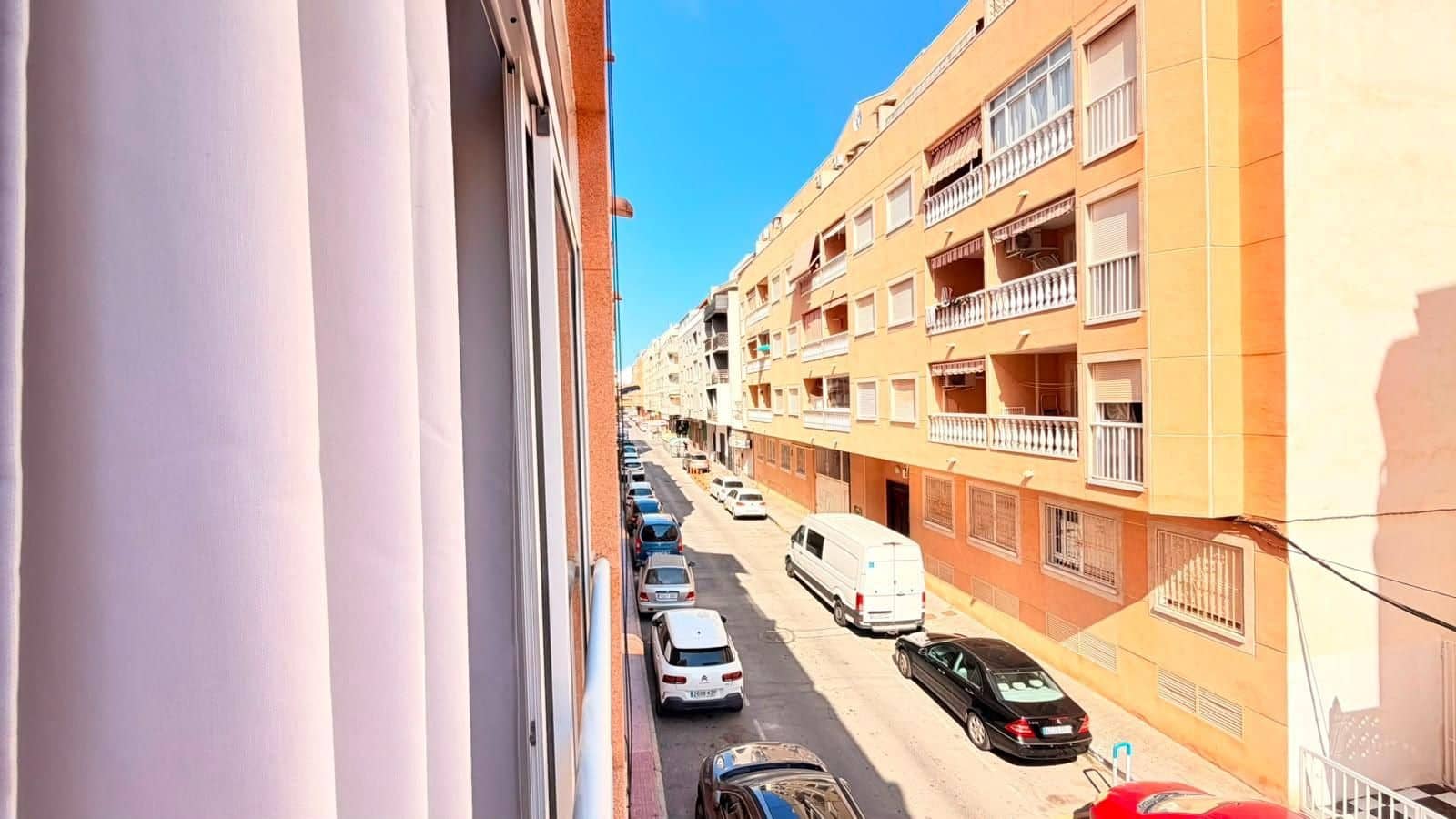 1 sovrum Lägenhet till salu i Torrevieja - 135 000 € (Ref: 9979017)