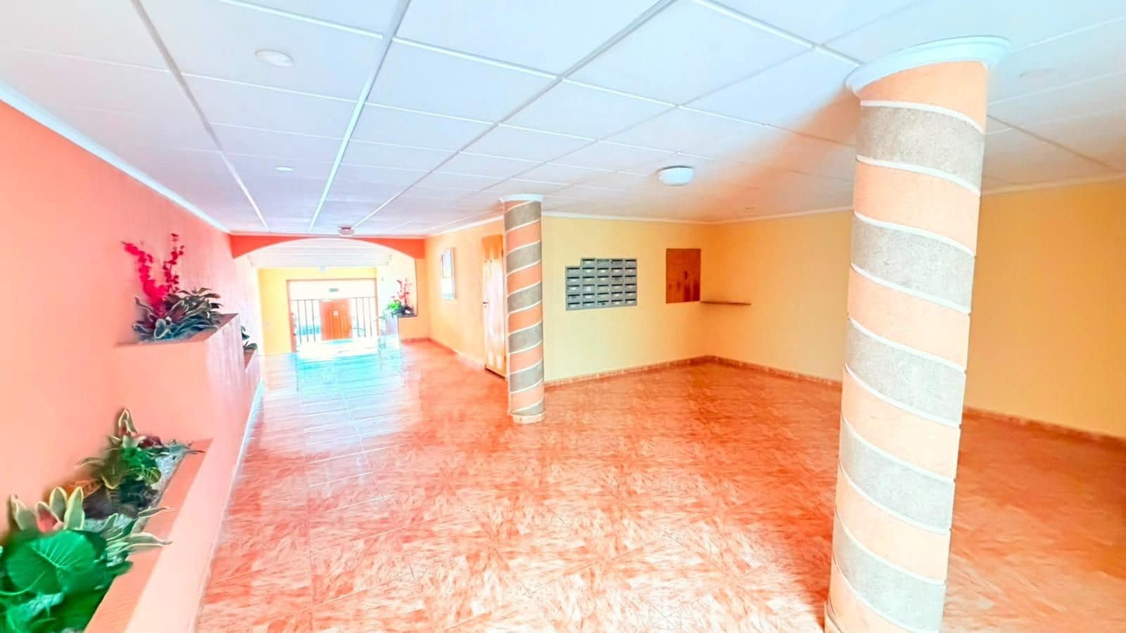 1 sovrum Lägenhet till salu i Torrevieja - 135 000 € (Ref: 9979017)