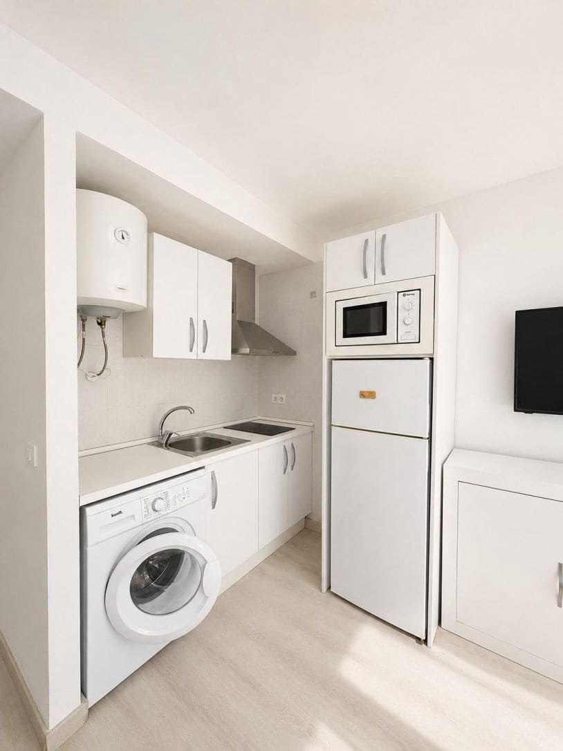 1 slaapkamer Appartement te koop in Torrevieja - € 89.000 (Ref: 9979020)