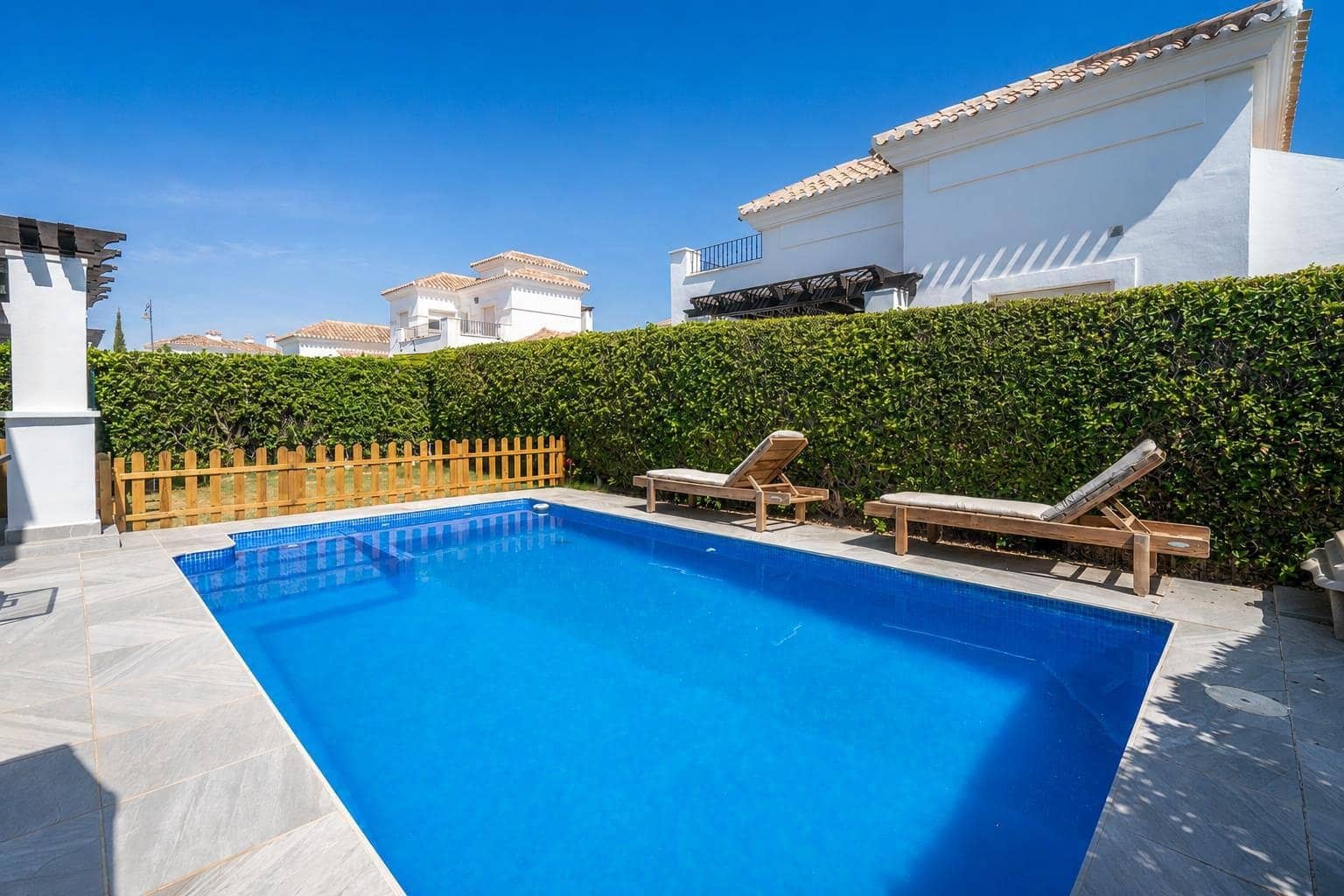 2 sypialnia Willa na sprzedaż w La Torre Golf Resort - 310 000 € (Ref: 9979838)