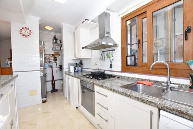 3 slaapkamer Villa te koop in Algorfa met garage - € 389.950 (Ref: 9986992)
