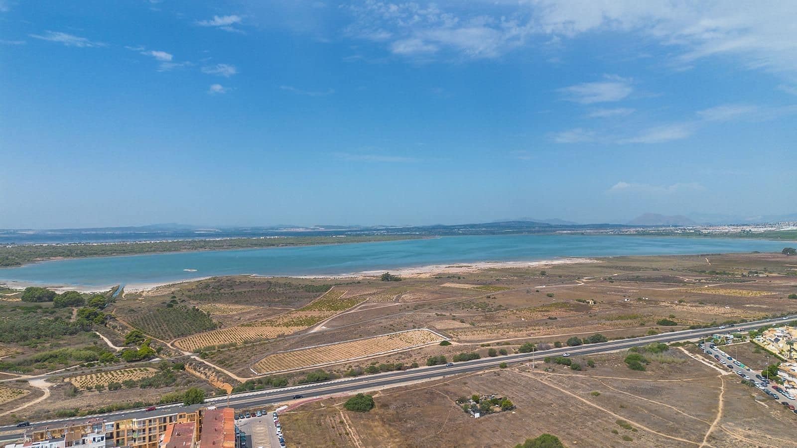 1 soverom Penthouse til salgs i Torrevieja - € 95 900 (Ref: 9990843)