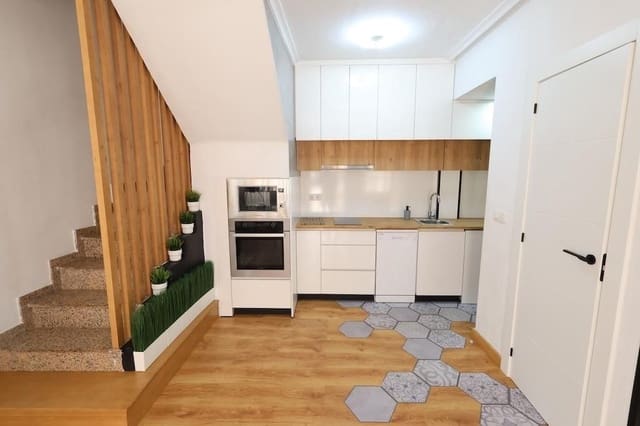 3 Zimmer Apartment zu verkaufen in La Zenia, Orihuela - 280.000 € (Ref: 9994385)