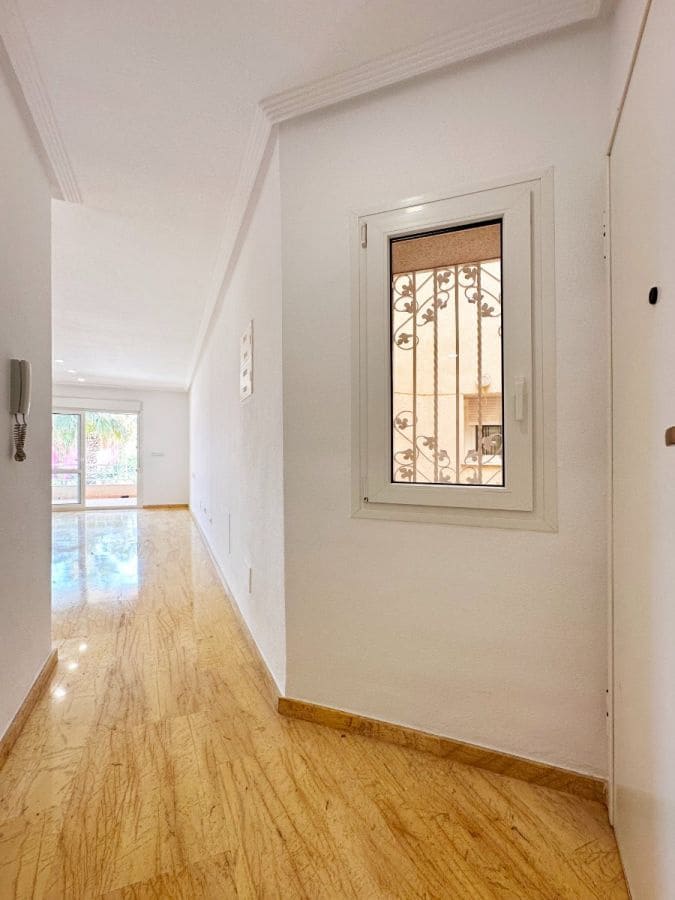 2 bedroom Apartment for sale in Orihuela Costa - € 280,000 (Ref: 9995156)