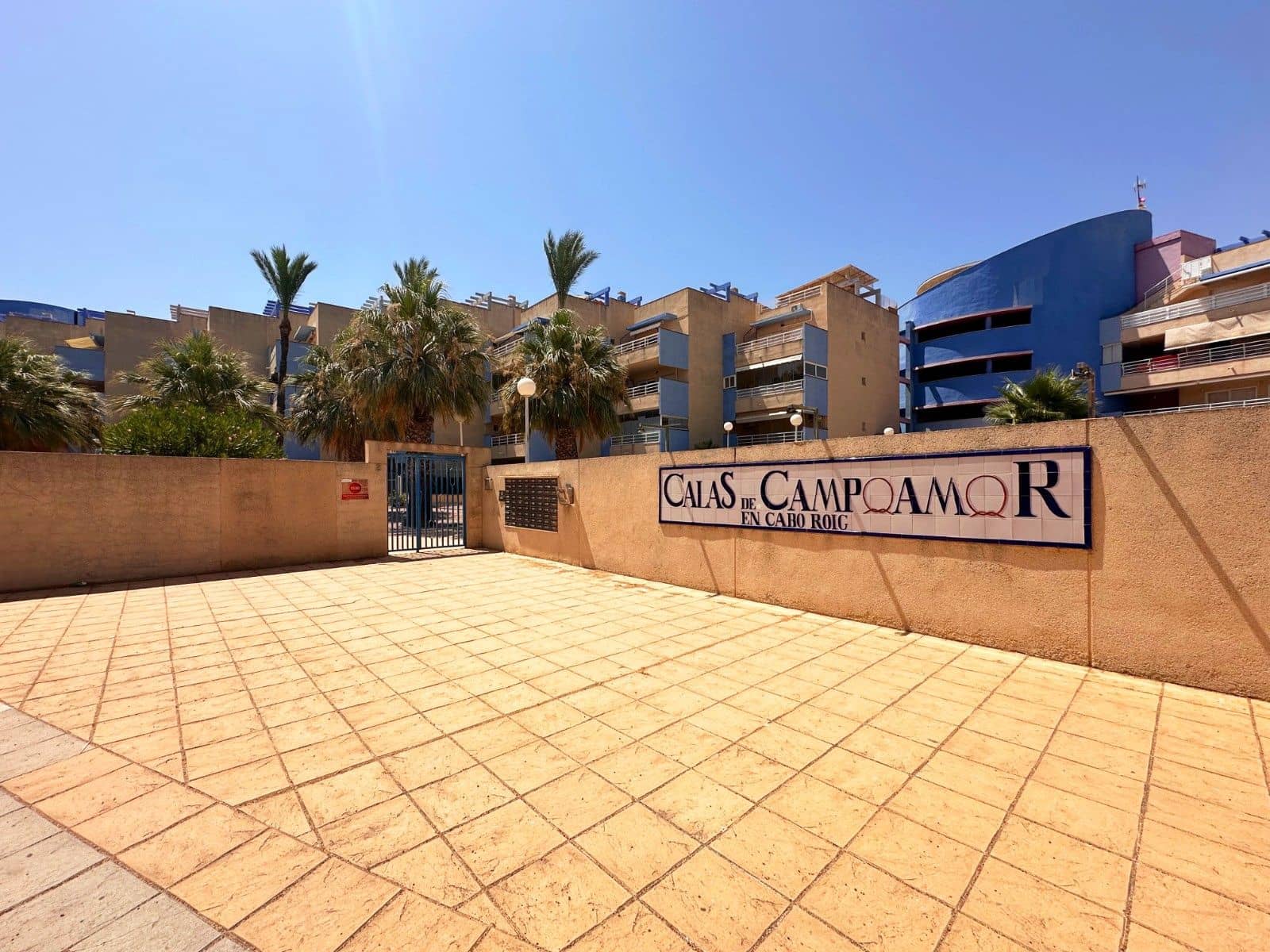 2 bedroom Apartment for sale in Orihuela Costa - € 280,000 (Ref: 9995156)