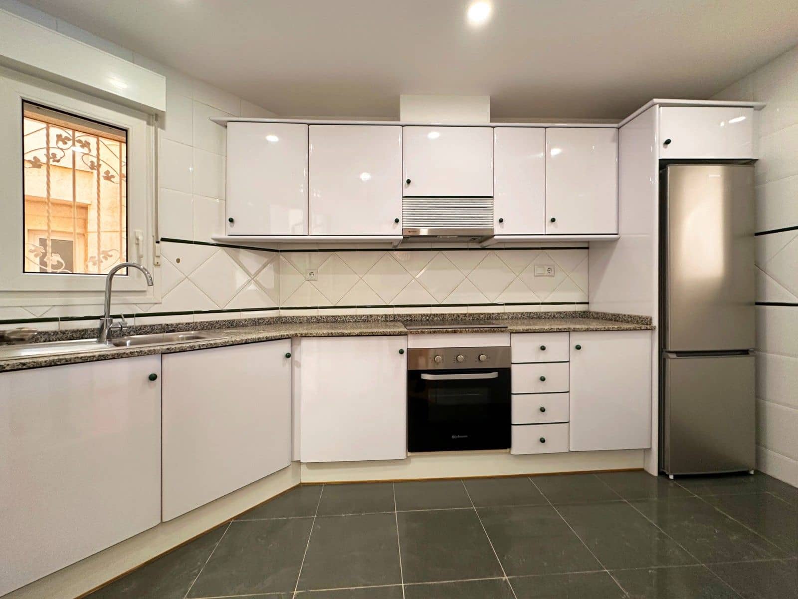 2 bedroom Apartment for sale in Orihuela Costa - € 280,000 (Ref: 9995156)