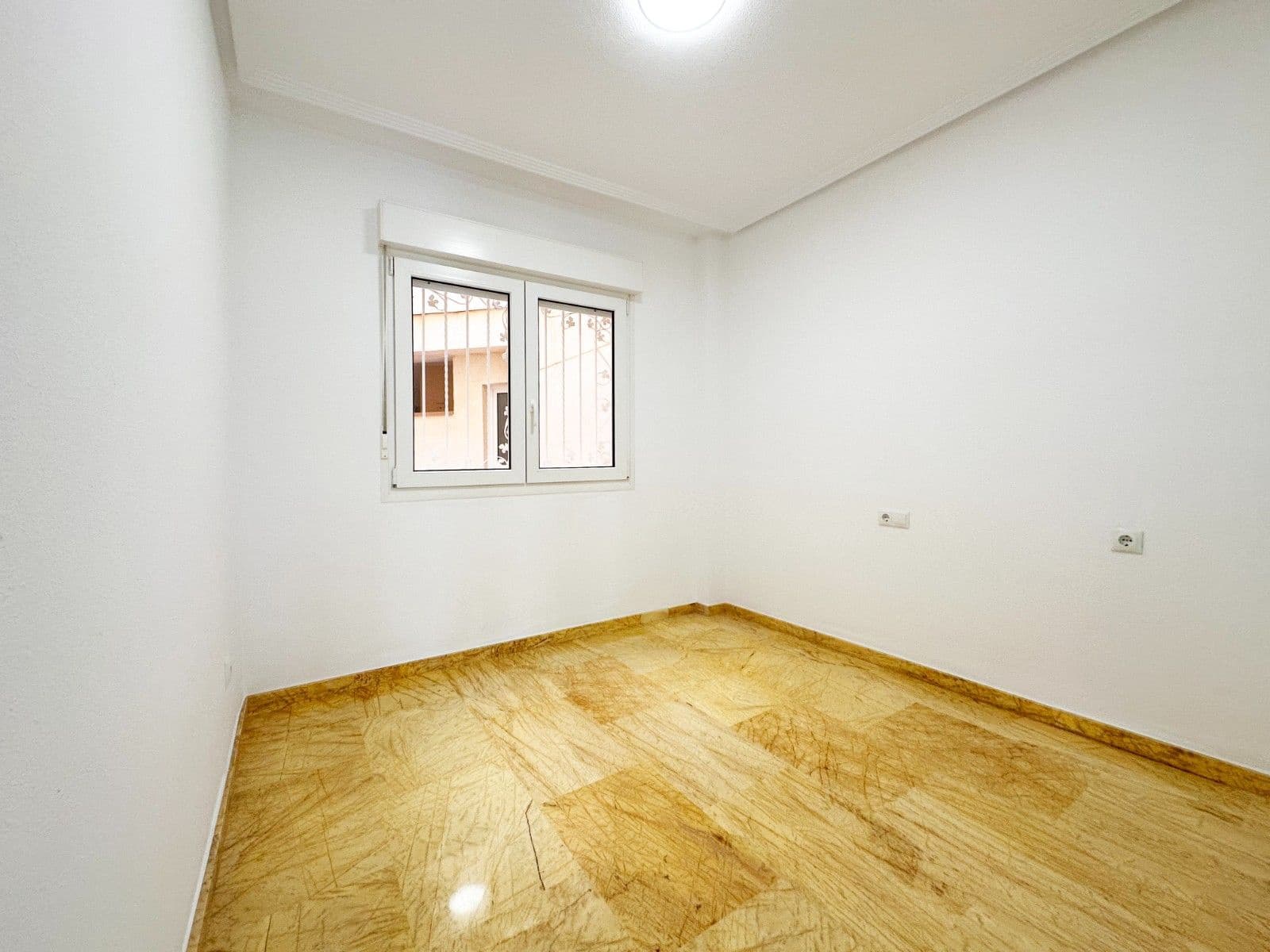 2 bedroom Apartment for sale in Orihuela Costa - € 280,000 (Ref: 9995156)