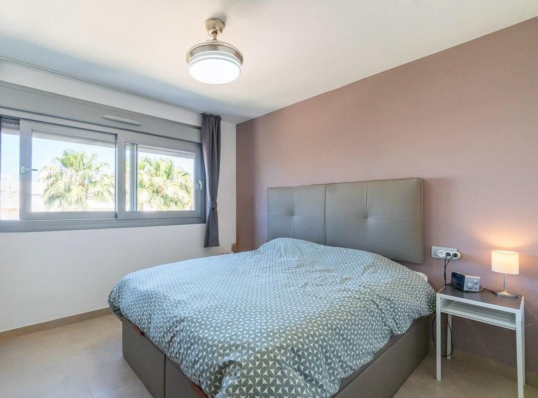 2 slaapkamer Bungalow te koop in Orihuela - € 239.900 (Ref: 9995159)