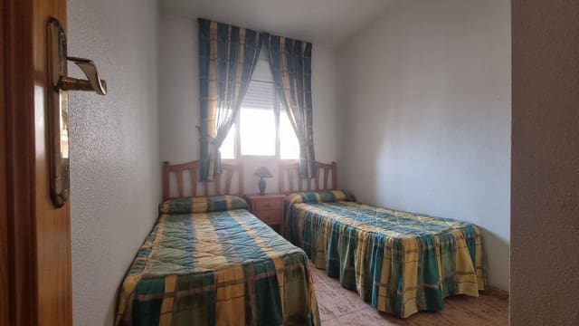 2 sypialnia Apartament na sprzedaż w Torrevieja z basenem - 134 900 € (Ref: 9995164)