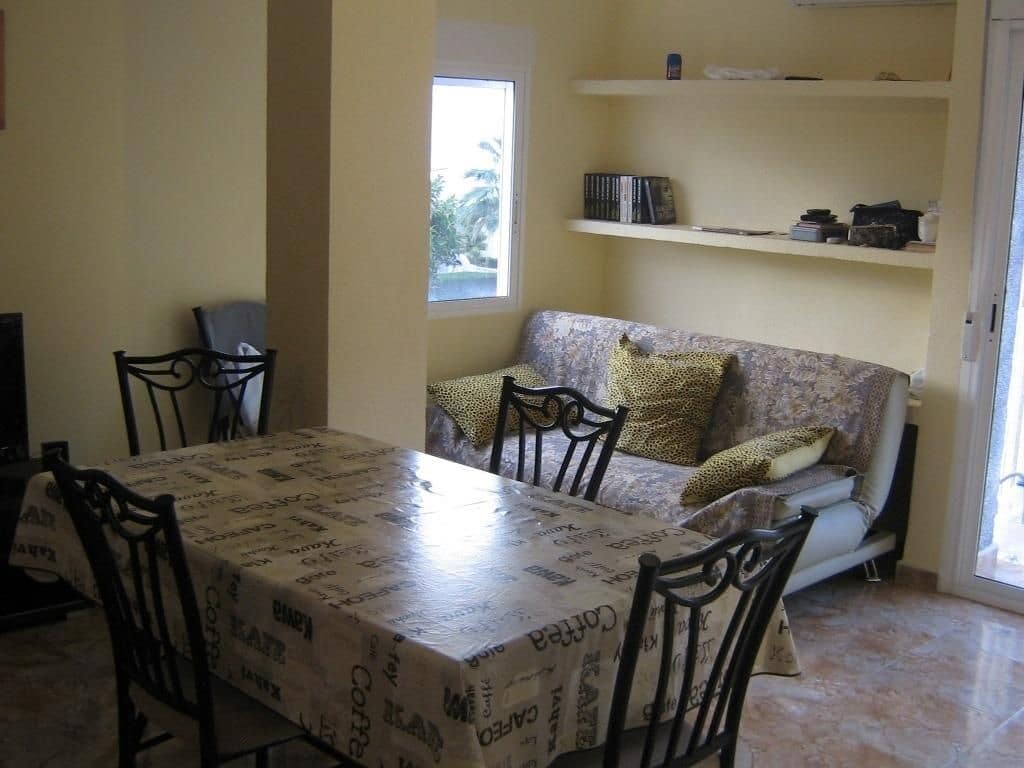 2 slaapkamer Appartement te koop in Torrevieja - € 140.000 (Ref: 9995166)