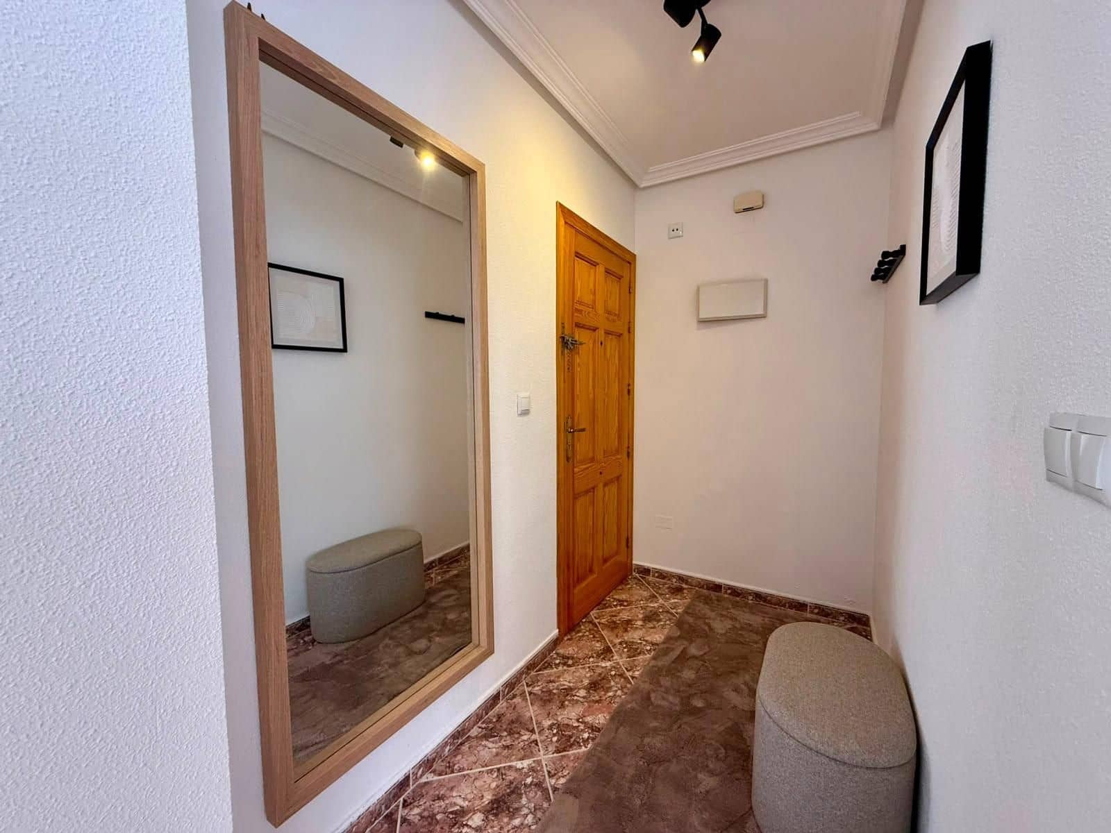 2 sypialnia Apartament na sprzedaż w Torrevieja - 159 900 € (Ref: 9995167)