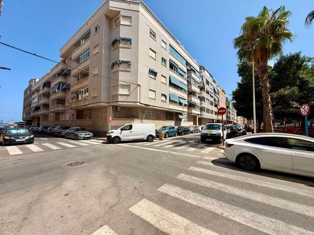 2 sypialnia Apartament na sprzedaż w Torrevieja - 159 900 € (Ref: 9995167)